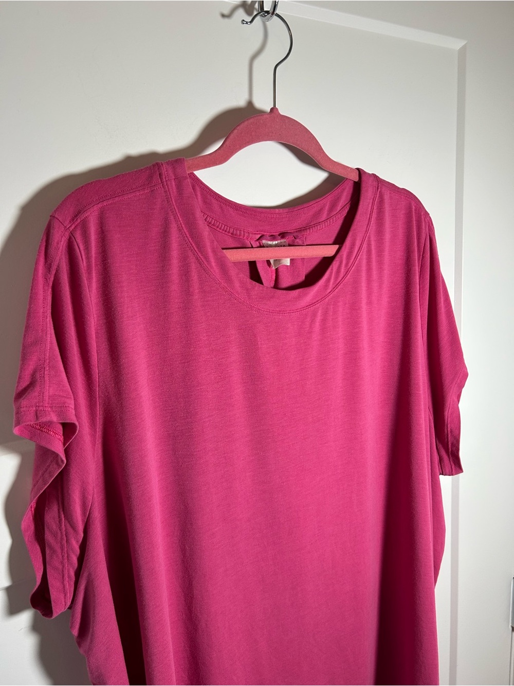 Athleta Short Sleeve Scoop Neck Top - Fuchsia Pink plus size 2X - Picture 2 of 10